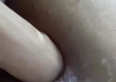 Rich Open Ass