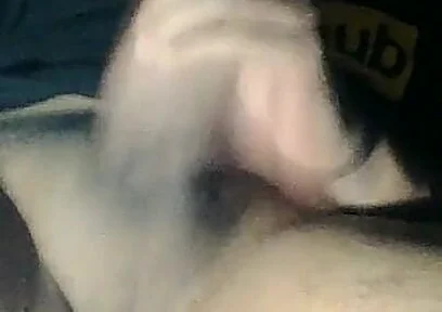 Joven En La Cama Sexy