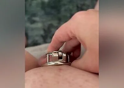 Fitting 6 Into Flat Cage