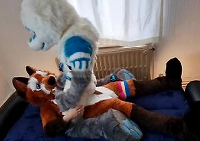 Matthew Fox Invited Snauwflake To Test His New Couch - ( Furry / Fursuit / Murrsuit)
