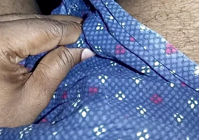 Big Indian Gay Boy Sucking Lip Kiss