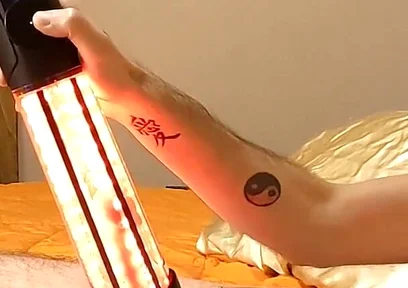 Moiame Titan Red Light Penis Pump Masturbation