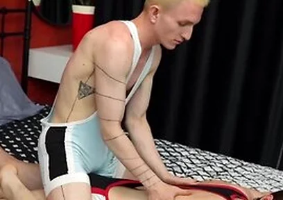 Amon Volkov Cock Massages Scott Smith After Make Out