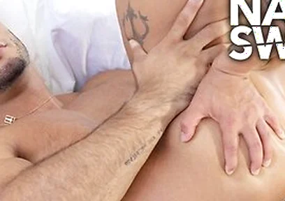 Beaux Banks Takes Every Inch Of Axel Rockham Dick