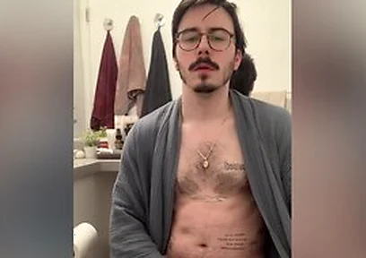 Bulging In My Robe And Jerking Off
