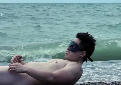 Spotted: the Ocean’s Personal Hype Man. Waves Crashing, Muscles Glistening, and Absolutely Zero Chill.