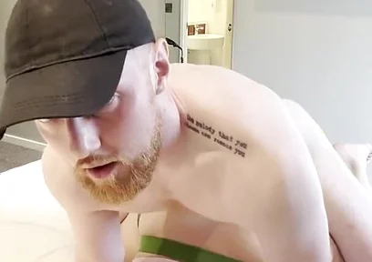 Big Ass Bottom Takes 8 Inch Big Dick