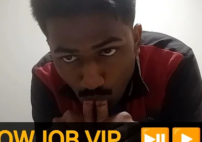 Desi Finger Suck
