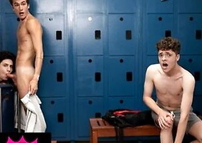 Angel Elias Sucks The Top Marco Alessandro In The Changing Rooms, Then Takes A Ride