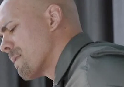 Uncut Dilf Alexandro Cabrera Facefucks Sexy Twink