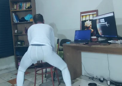 I Cum on Compression Wear