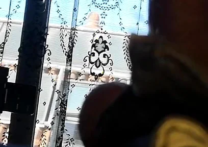 Playing with Deeptx1's Mouth and Feet