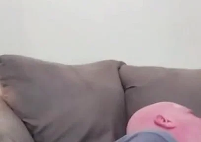 Beardaddychub Gets Many Facials!