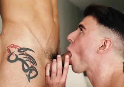 Dragon Rojo And Victor Vivone - Vivone Fodendo Pela Casa Toda