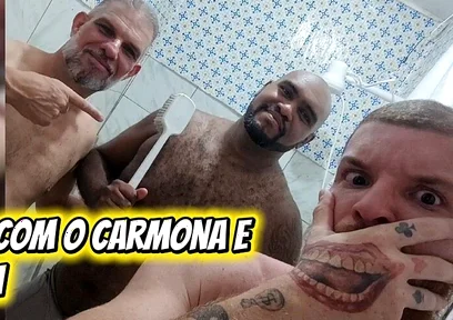 Bath Time with P Aii and Filhoo