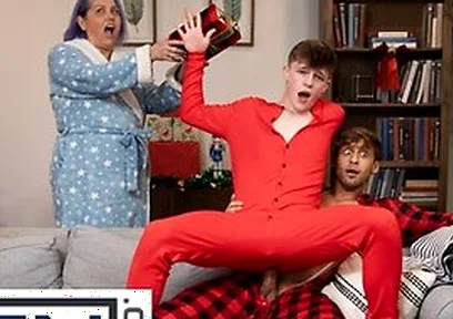 Men - Dom King Plays Video Games On Christmas Morning While Jake Preston Sneakily Sucks His Cock