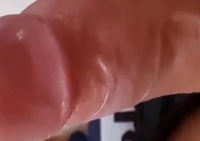 Ladysilva Hot Handjob with Cumshot That Delights Cock