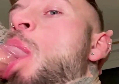 Sloppy Blowjob on Thick Uncut Cock