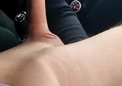 Fucked a Milky Femboy on the Side of the Road and Threw Him Out, No Condoms