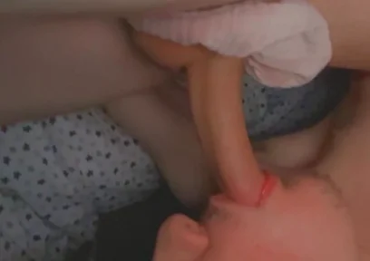 Sucking My Juicy Cock (selfsuck)