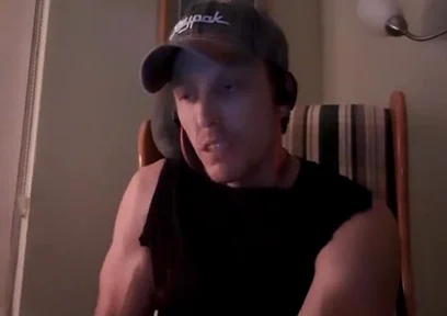Muscular Guy's Eyes Roll Back When He Cums