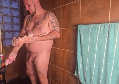 Jimbob Gets Wet and Messy in the Shower