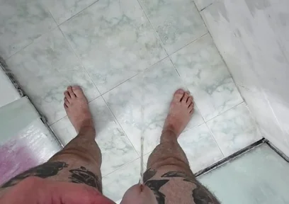 Slow Motion Pee