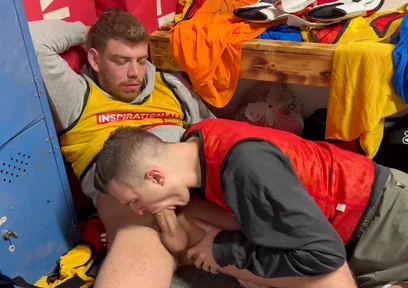 Straight Lad Gets Sucked off in the Locker Room