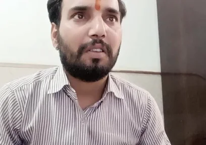 Pakistani Old Man