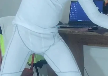 I Cum on Compression Wear