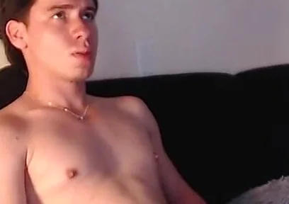 I Masturbate and Cum a Lot, Then I Suck My Hands with All My Cum