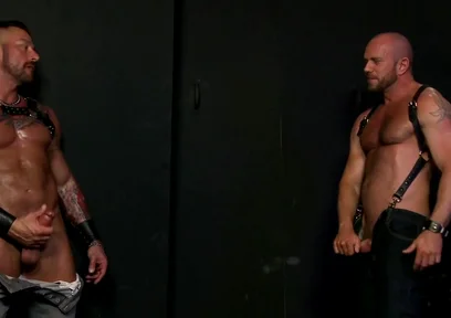 Hugh Hunter And Matt Stevens - Pounding Puss Until They Both Cum