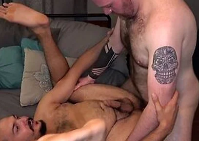 Chipper Dane And Riley August Enjoys Bareback Session