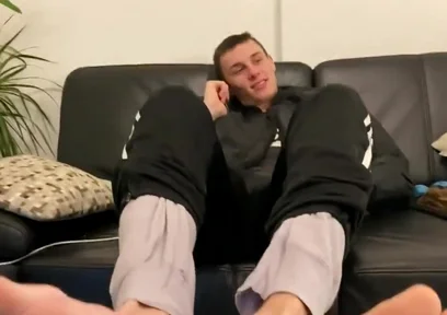 Smoking sneaker master boy
