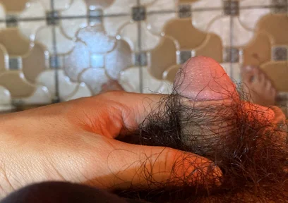 Masturbate Quietly While Watching the Atmosphere