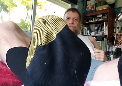 Stepdad Shows in Goldtoe Socks