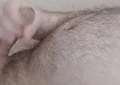 Short Masturbation and Cumshot