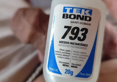 Without Cuts Spreading the Liquid Glue Completely on the Glans.