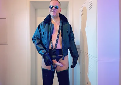 Rubber Waders 9 - Cum Shots Xl