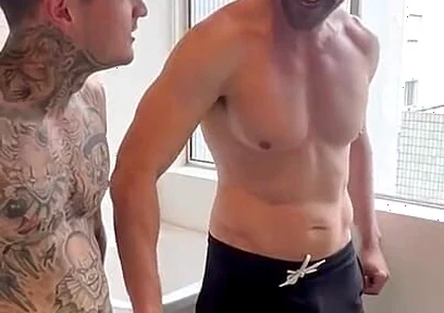 Having Hot Sex with an Old Friend Parte 1