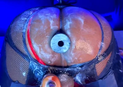 Intense Verbal Fuck - Greedy Hole Vs Butt Machine