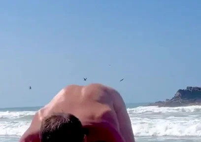 Naked Workout in Zipolite Mexico. Jumping Jacks with a Sprawl