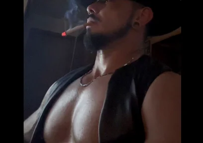 What’s up, Guys? Go Ahead and Enjoy Me.