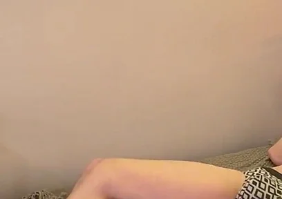 Straight Curious Married Broker Massges Mike and Facefucks Him Until He Cums