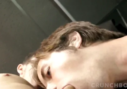 Fucked Bareback in Nackroom