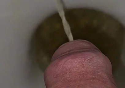 Big Dick Playing and Long Pissing