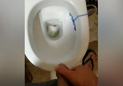 Morning Glory And Hard Piss In Wc (verified User)