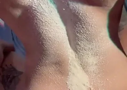 Body and Flour Art That Fascinates