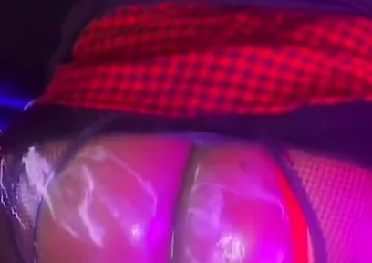 Masturbating My Big Ass with a Dildo
