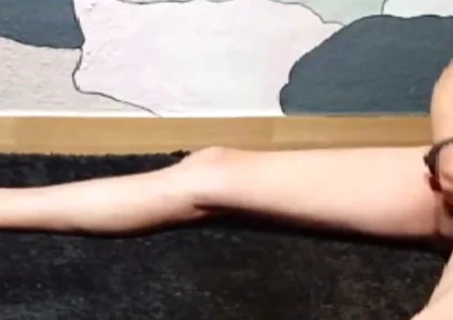 Gresopio Caresses Himself 16